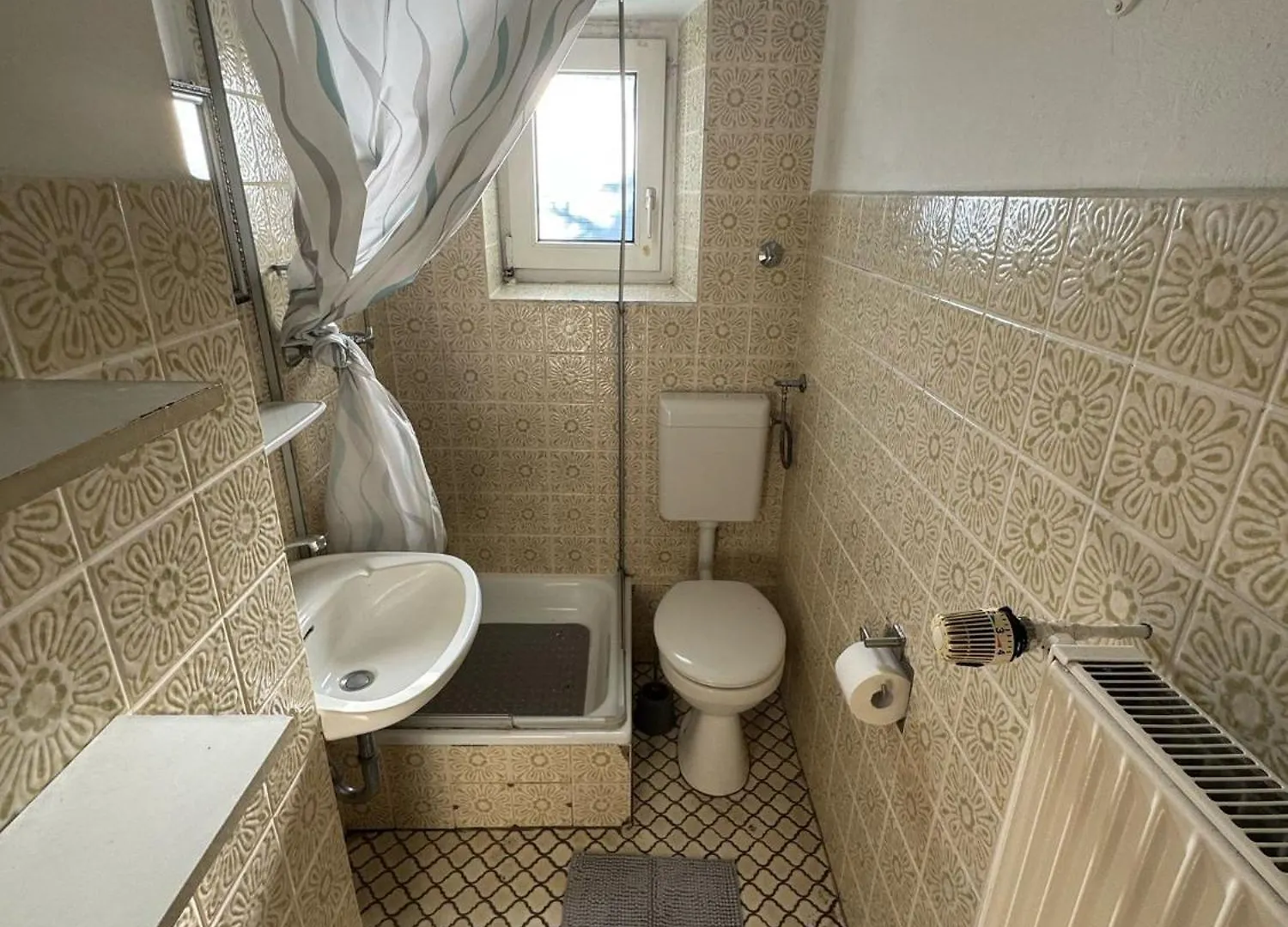 Ruhige 3-Zimmerwohnung Im Norden Bremens Fuer Monteure Und Geschaeftsreisende Pm 35 Eg Bremen